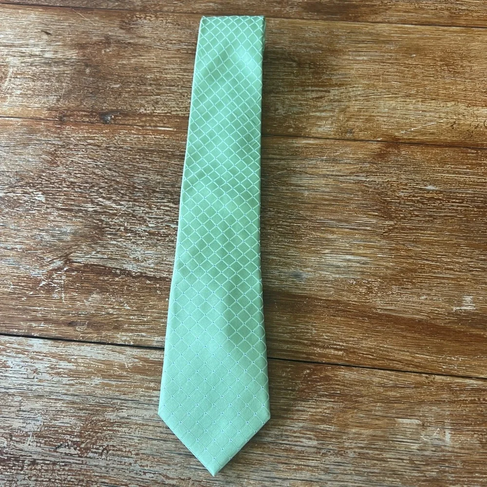 Donald J Trump Signature Collection Silk Tie Green